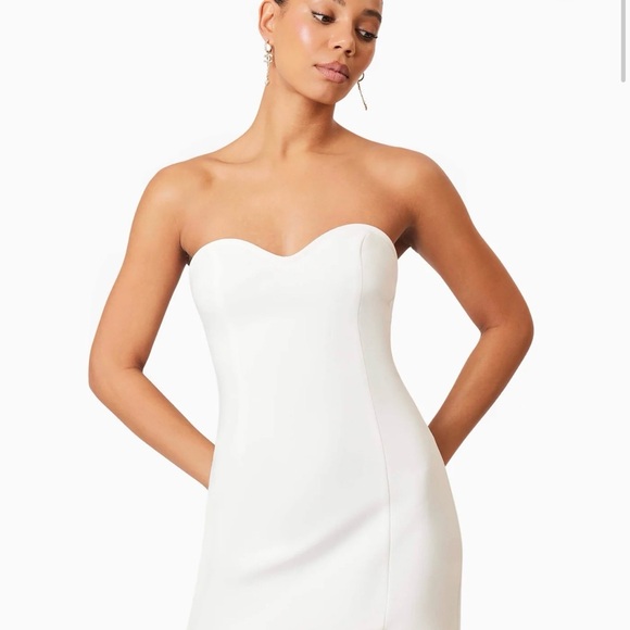 NEW WITH TAGS Bridal - Elliatt Janelle Strapless Mini Dress In White - Picture 6 of 9